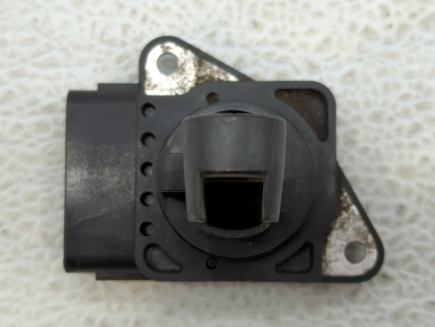 2004-2013 Mazda 3 Mass Air Flow Meter Maf - Oemusedautoparts1.com