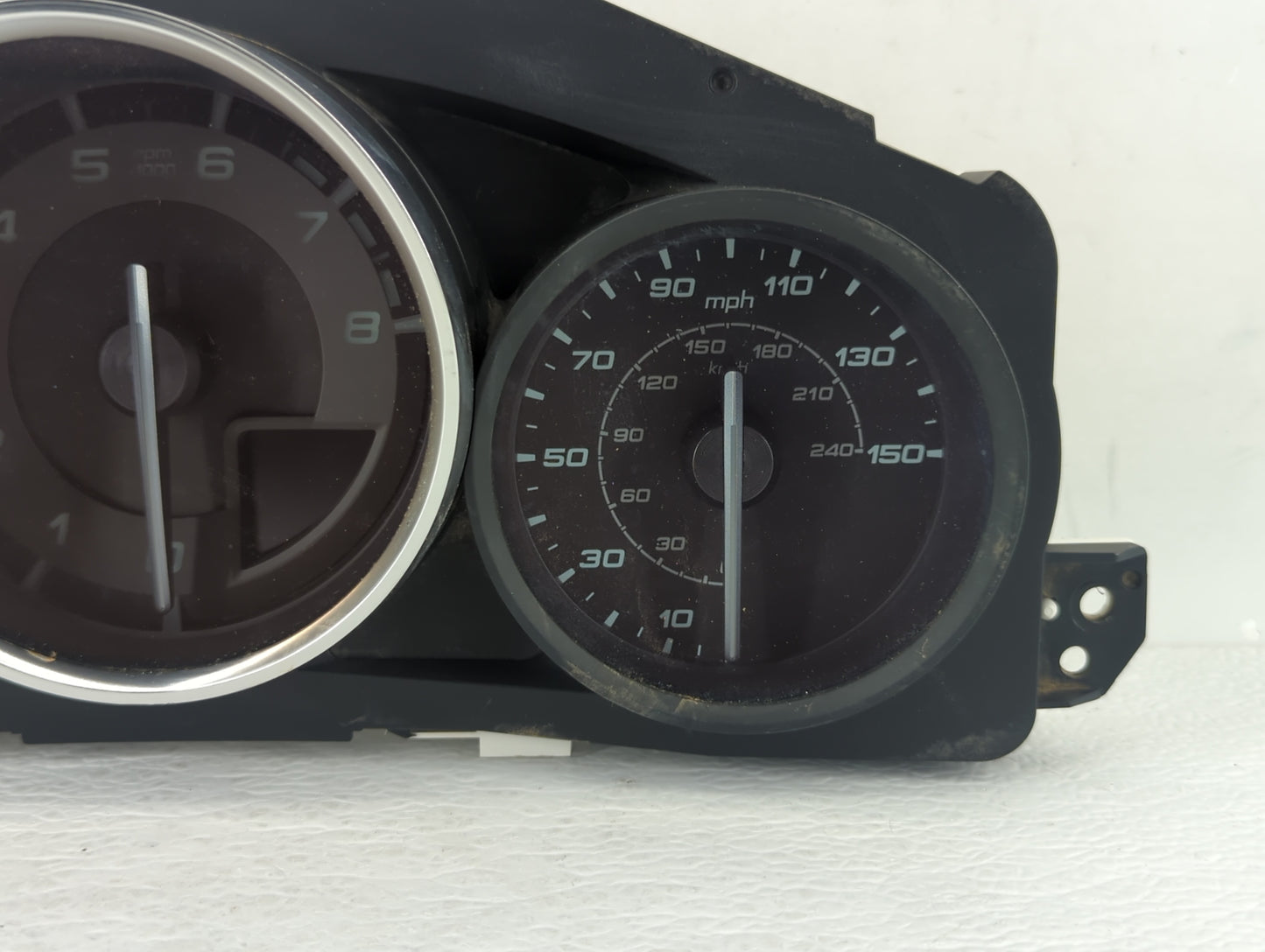 2004-2006 Mazda 3 Instrument Cluster Speedometer Gauges P/N:42 BN8J A BP4K55430 K9001, BP4K55430 Fits Fits 2004 2005 2006 OE