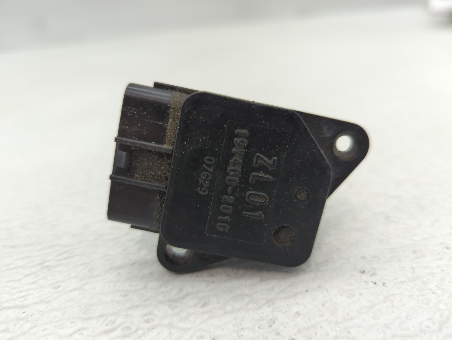 2004-2013 Mazda 3 Mass Air Flow Meter Maf - Oemusedautoparts1.com
