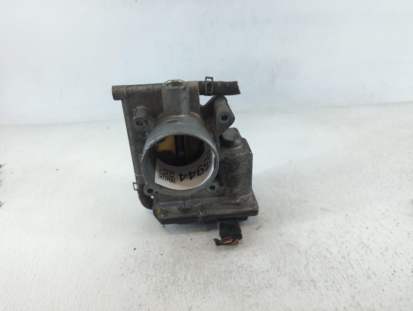 2006-2013 Mazda 3 Throttle Body P/N:L3R4 13 640 L3G2, 6M8G-A Fits Fits 2006 2007 2008 2009 2010 2011 2012 2013 OEM Used Auto