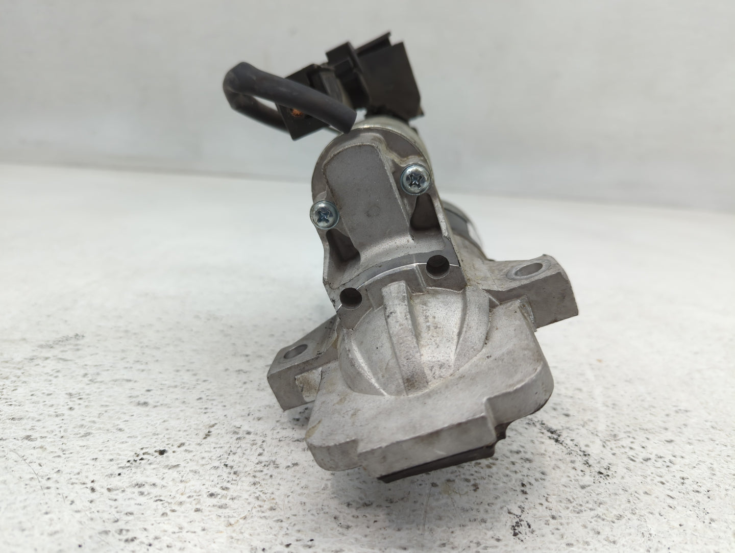 2004-2009 Mazda 3 Car Starter Motor Solenoid OEM P/N:R022311062 Fits Fits 2004 2005 2006 2007 2008 2009 2010 OEM Used Auto P