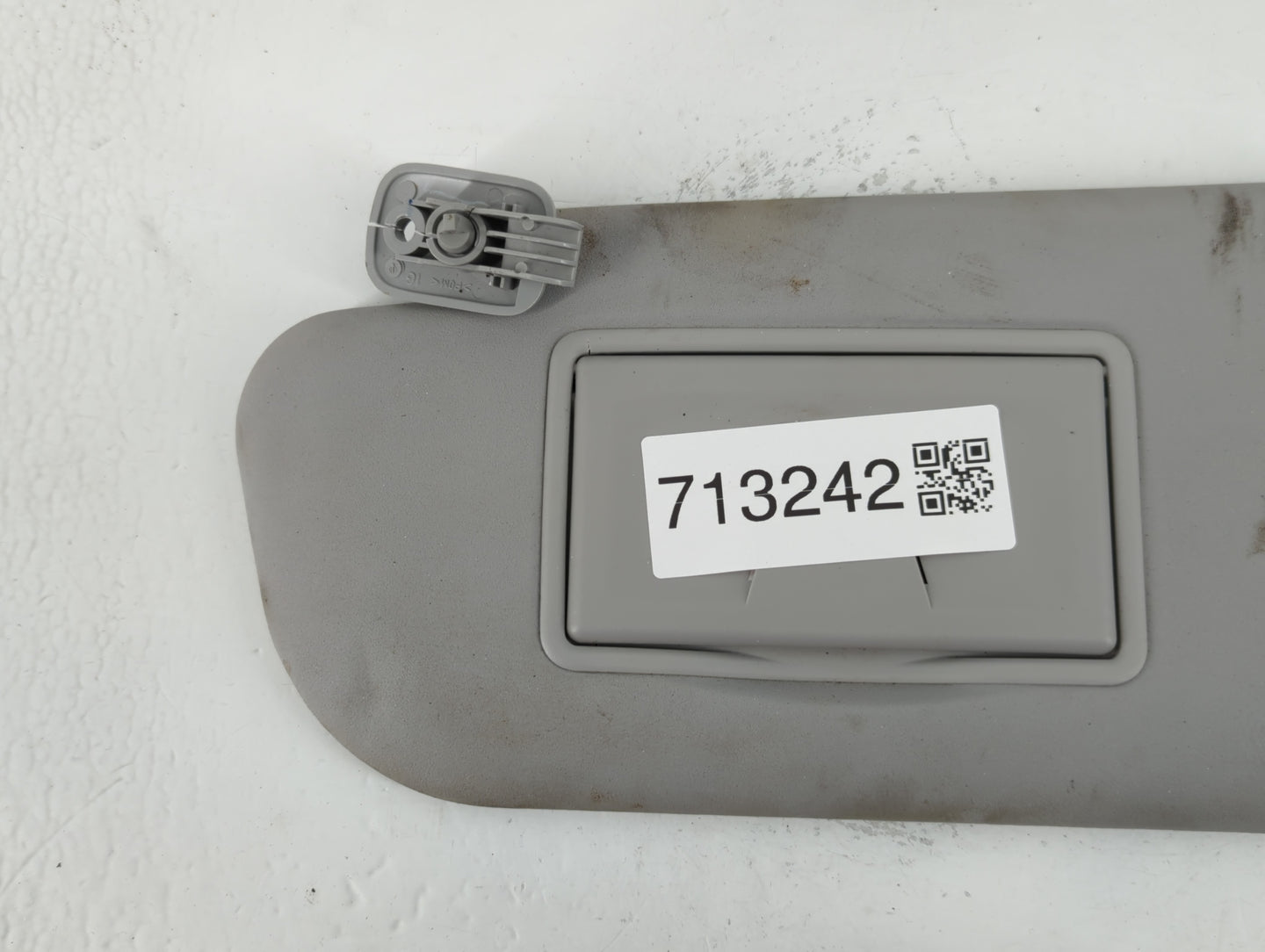 2006 Mazda 3 Sun Visor Shade Replacement Passenger Right Mirror Fits OEM Used Auto Parts - Oemusedautoparts1.com