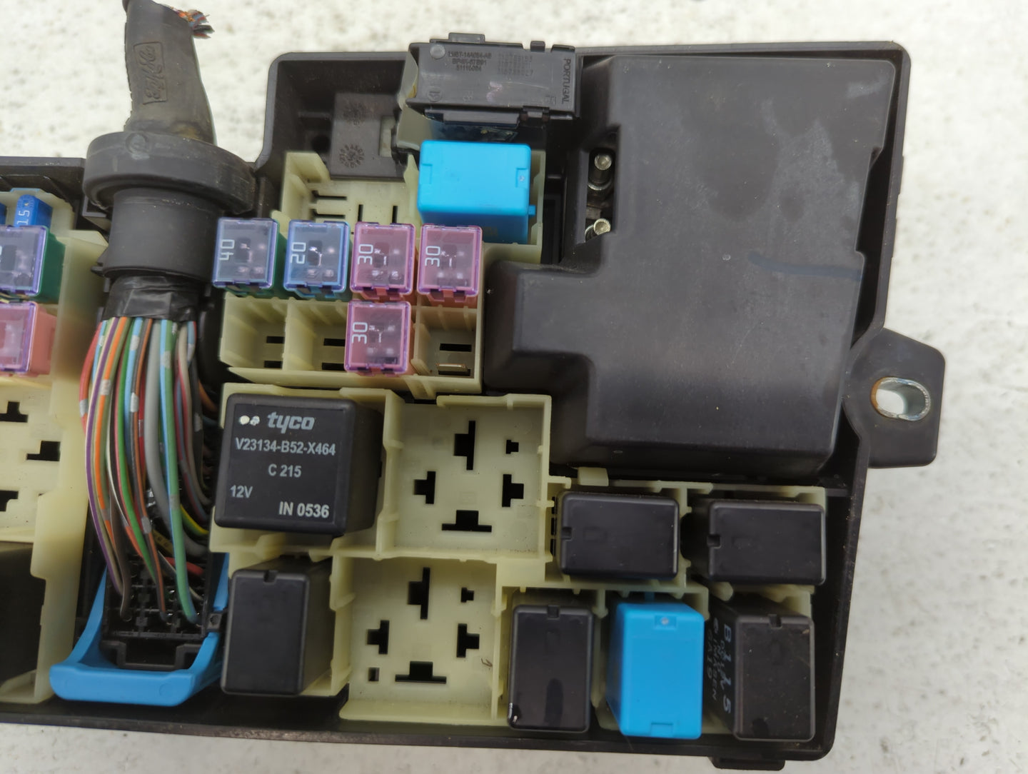 2004-2009 Mazda 3 Fusebox Fuse Box Panel Relay Module P/N:BP4K-66765 518818109 Fits Fits 2004 2005 2006 2007 2008 2009 OEM U