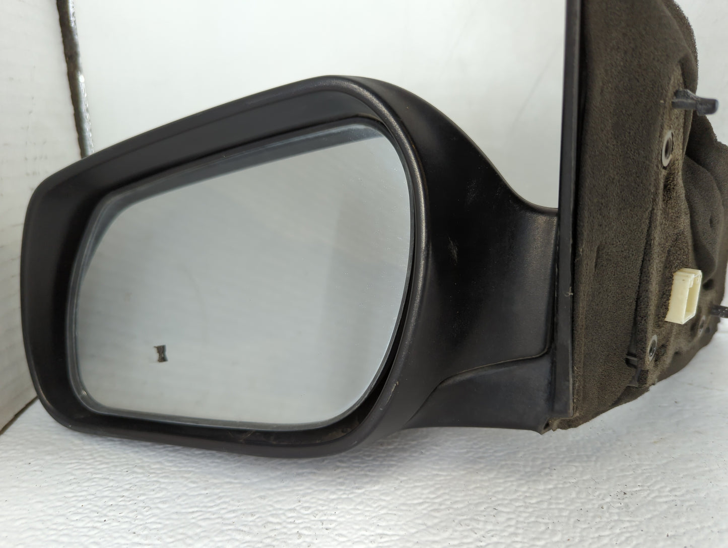 2004-2006 Mazda 3 Driver Side View Mirror - Left Door Mirror OEM Used - Oemusedautoparts1.com