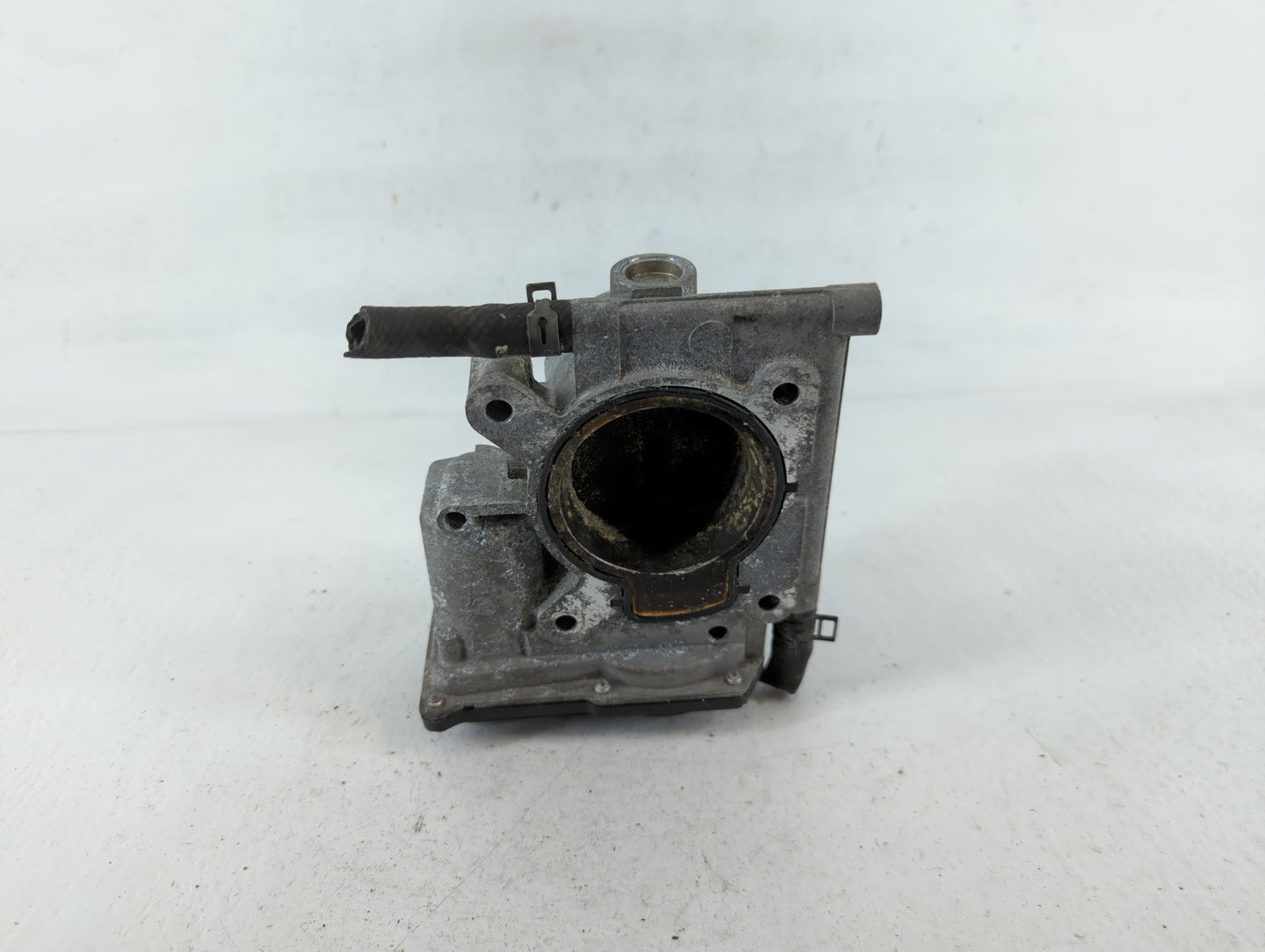 2006-2013 Mazda 3 Throttle Body P/N:L3G2 13 640 A 6M8G-9F991-A Fits Fits 2006 2007 2008 2009 2010 2011 2012 2013 OEM Used Au