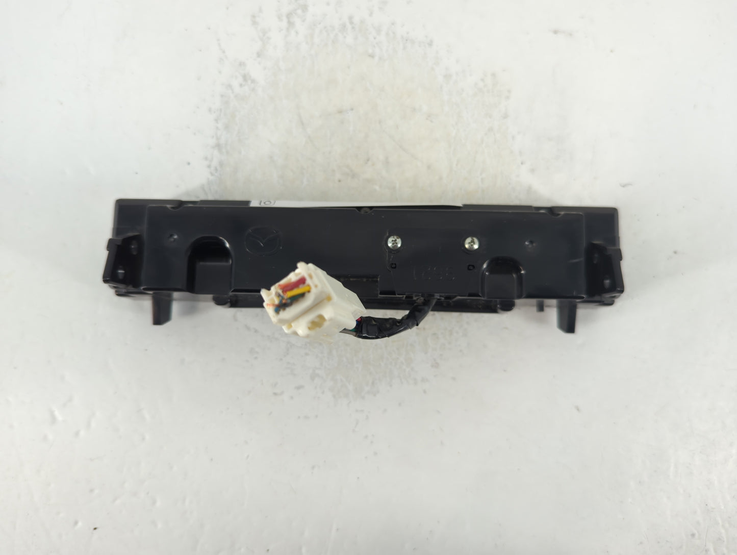 2006-2007 Mazda 3 Radio AM FM Cd Player Receiver Replacement P/N:9621 Fits Fits 2006 2007 OEM Used Auto Parts - Oemusedautop