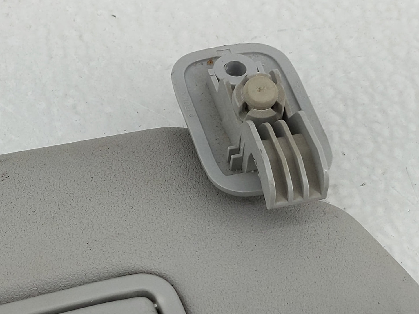 2006-2007 Mazda 5 Sun Visor Shade Replacement Passenger Right Mirror Fits Fits 2006 2007 OEM Used Auto Parts - Oemusedautopa
