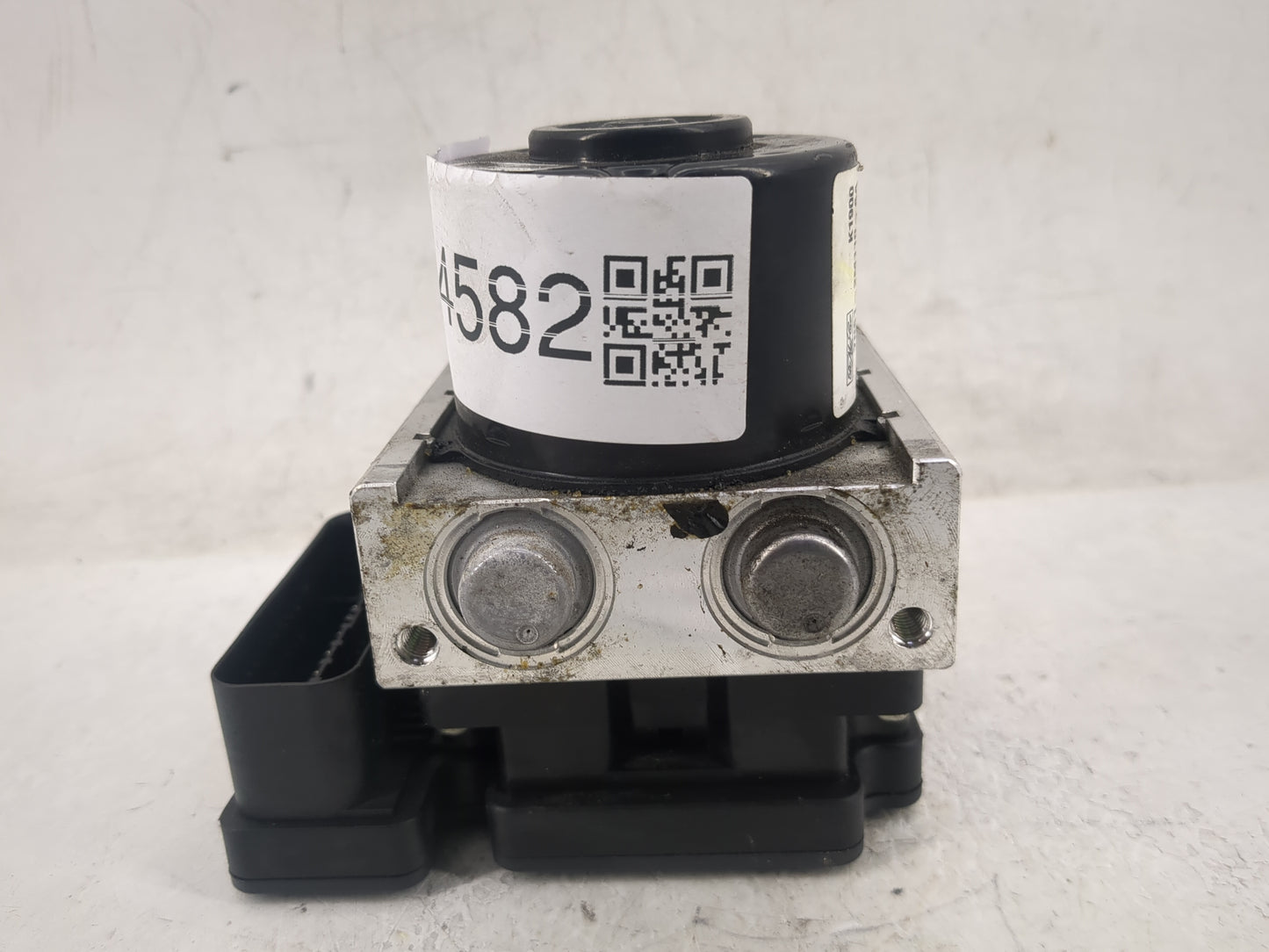 2006-2010 Mazda 5 ABS Pump Control Module Replacement P/N:7N61-2M110-AA Fits Fits 2006 2007 2008 2009 2010 OEM Used Auto Par