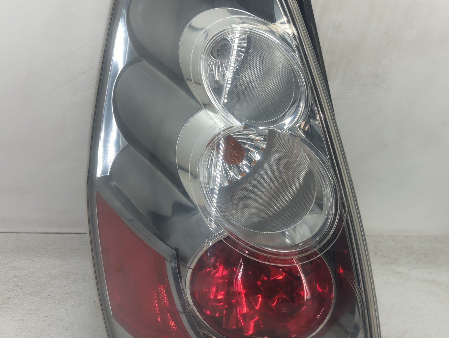 2006-2007 Mazda 5 Tail Light Assembly Driver Left OEM P/N:C23551160 Fits Fits 2006 2007 OEM Used Auto Parts - Oemusedautopar