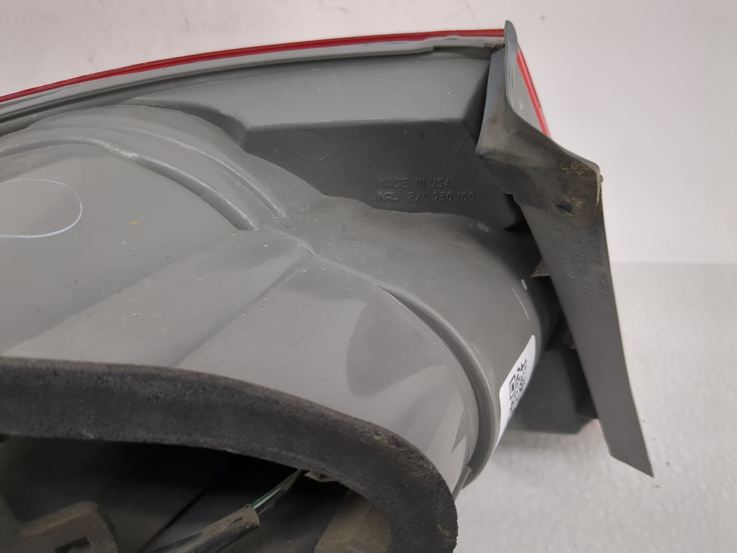 2006-2007 Mazda 6 Tail Light Assembly Passenger Right OEM Fits Fits 2006 2007 OEM Used Auto Parts - Oemusedautoparts1.com