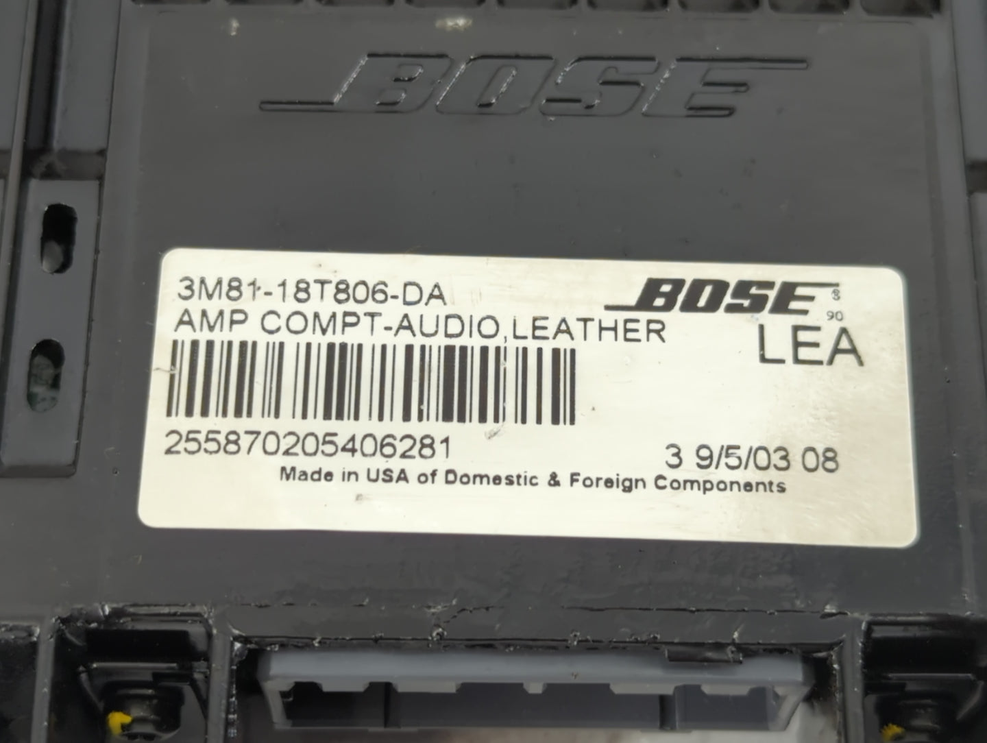 2006 Mazda 6 Radio AM FM Cd Player Receiver Replacement P/N:3M81-18T806-DA Fits OEM Used Auto Parts - Oemusedautoparts1.com