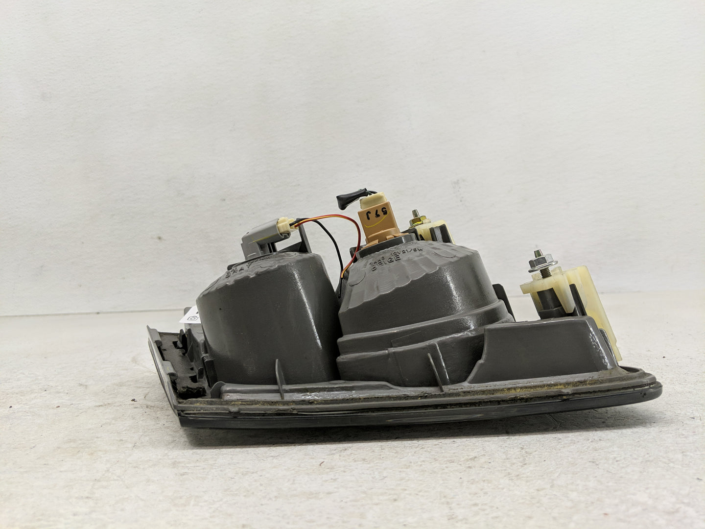 2006-2007 Mazda 6 Tail Light Assembly Passenger Right OEM Fits Fits 2006 2007 OEM Used Auto Parts - Oemusedautoparts1.com