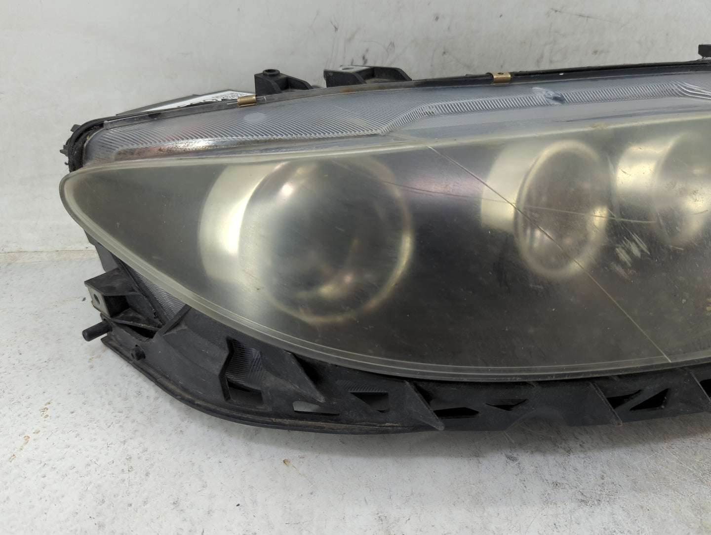 2006-2008 Mazda 6 Passenger Right Oem Head Light Headlight Lamp - Oemusedautoparts1.com