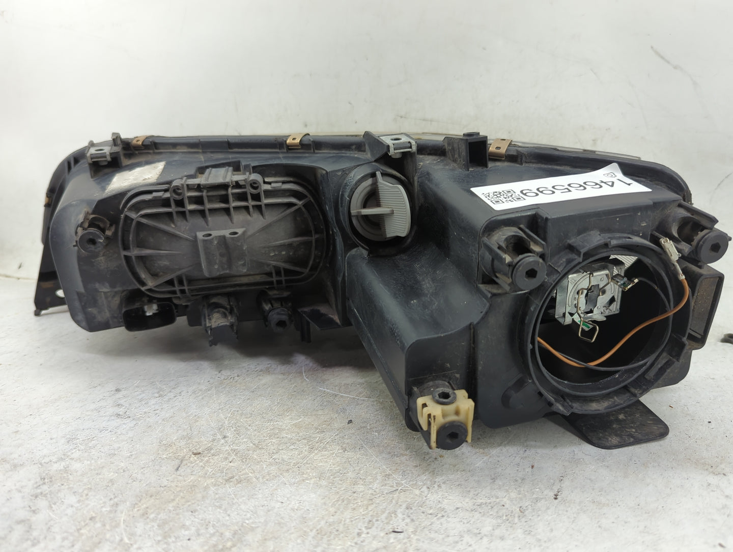 2006-2008 Mazda 6 Passenger Right Oem Head Light Headlight Lamp - Oemusedautoparts1.com