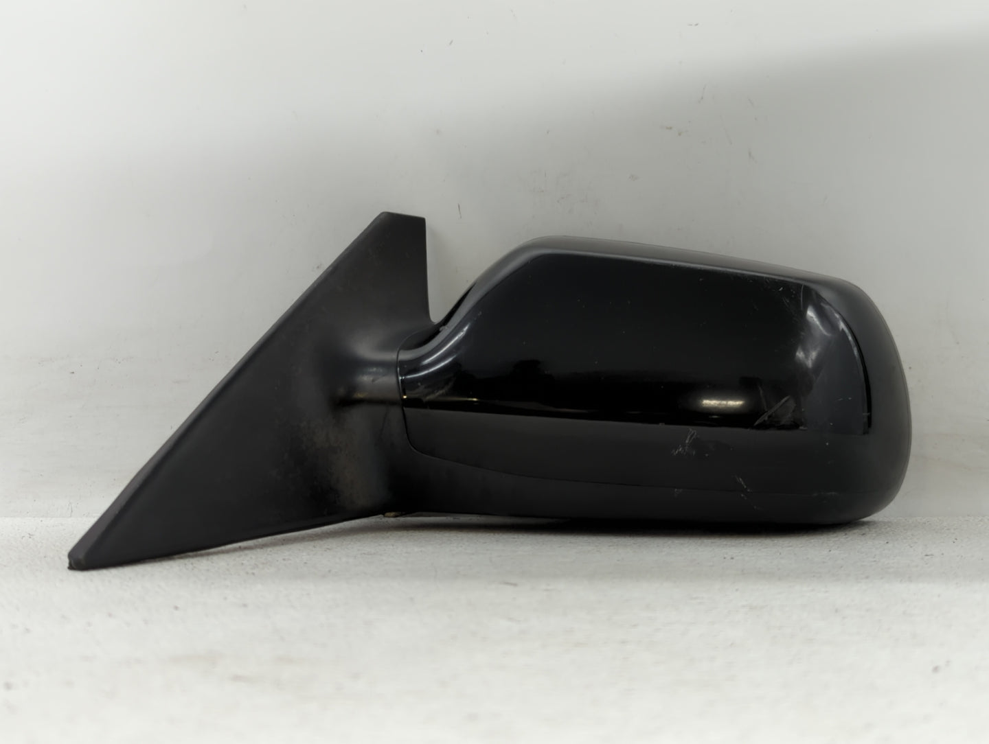 2006-2007 Mazda 6 Driver Side View Mirror - Left Door Mirror OEM Used - Oemusedautoparts1.com