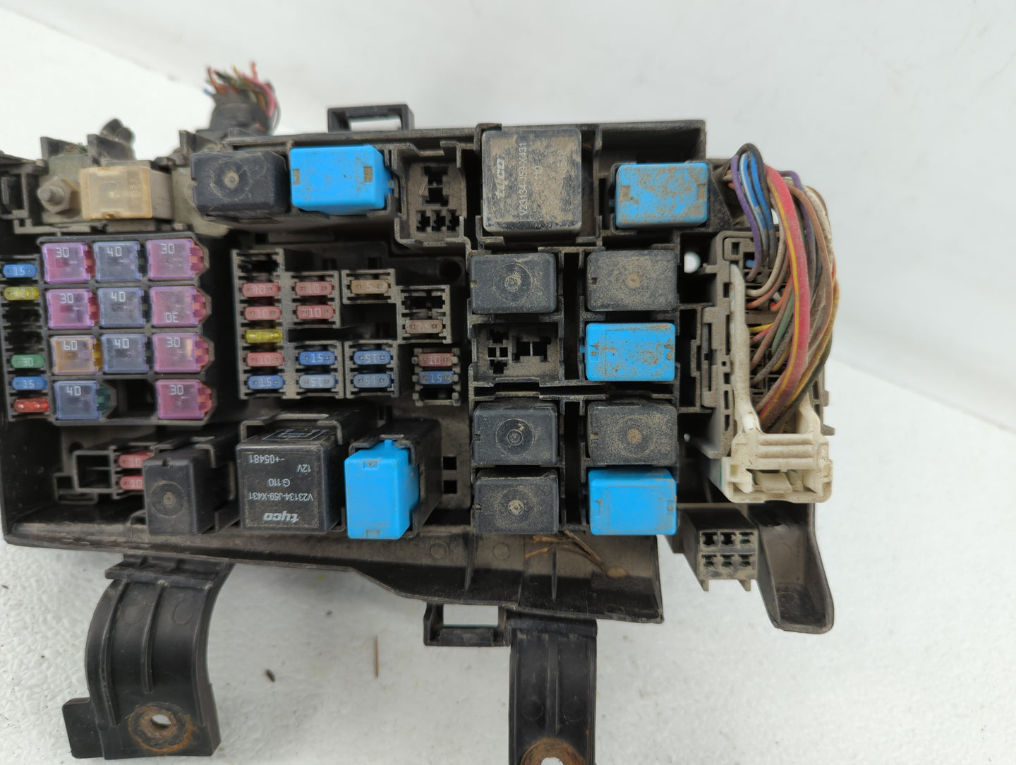 2006-2007 Mazda 6 Fusebox Fuse Box Panel Relay Module P/N:GP9A-66760 Fits Fits 2006 2007 OEM Used Auto Parts - Oemusedautopa
