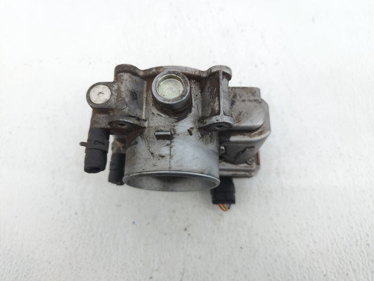 2006-2007 Mazda 6 Throttle Body P/N:L3K9 13 640 Fits Fits 2006 2007 OEM Used Auto Parts - Oemusedautoparts1.com