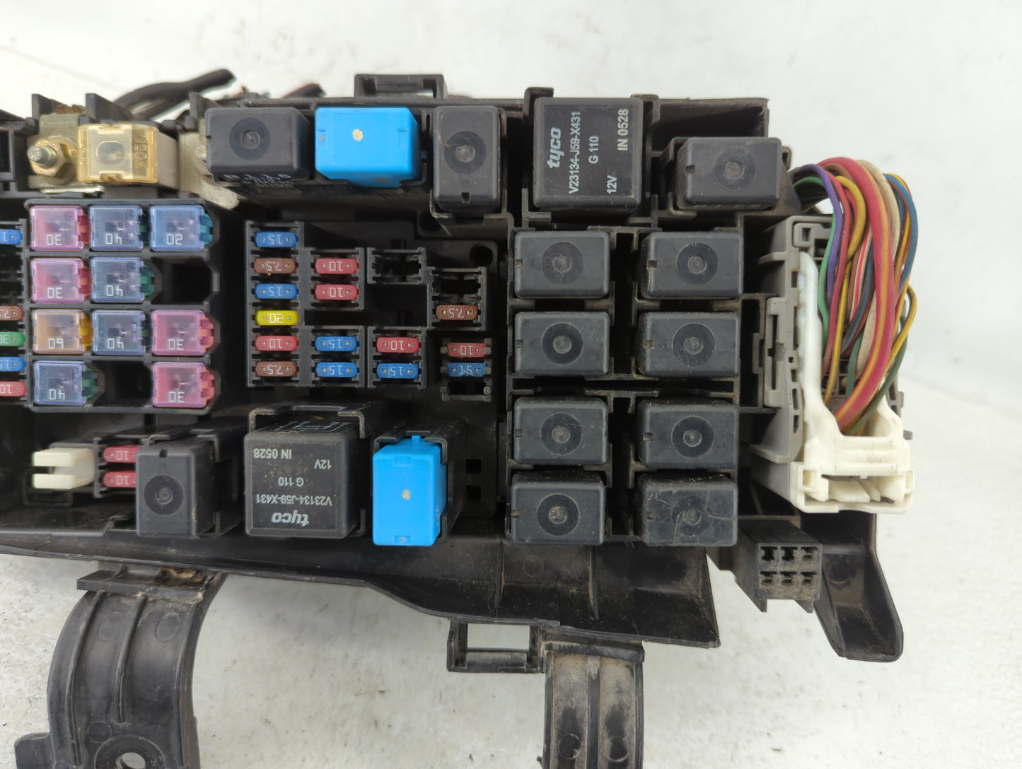 2006-2008 Mazda 6 Fusebox Fuse Box Panel Relay Module P/N:K7005 GR6A-66760 Fits Fits 2006 2007 2008 OEM Used Auto Parts - Oe