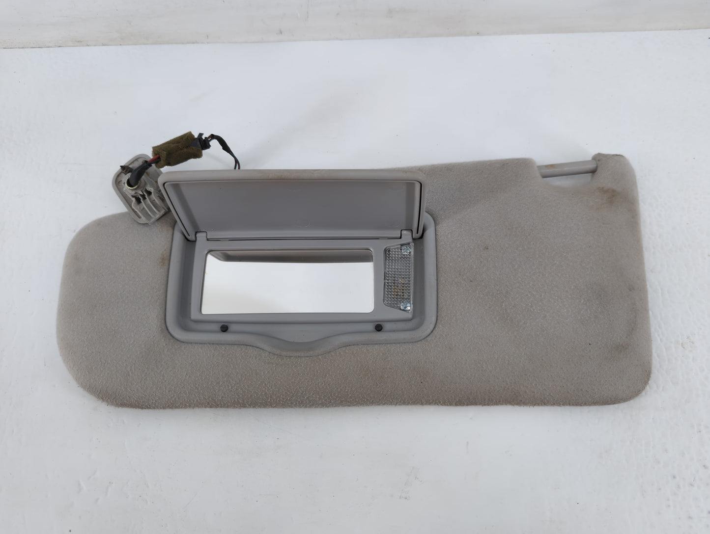 2006-2007 Mazda 6 Sun Visor Shade Replacement Driver Left Mirror Fits Fits 2006 2007 OEM Used Auto Parts - Oemusedautoparts1