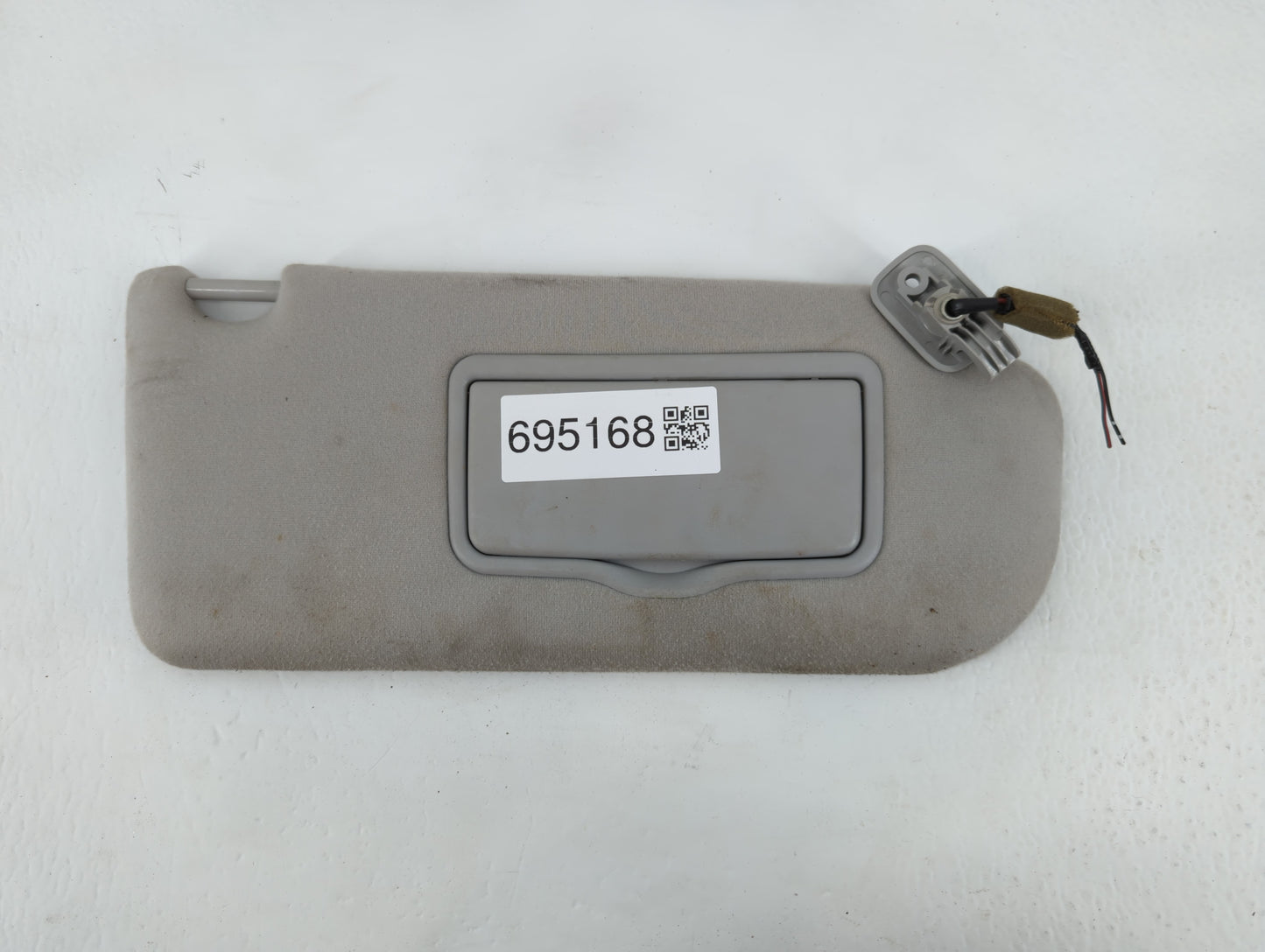 2006-2007 Mazda 6 Sun Visor Shade Replacement Passenger Right Mirror Fits Fits 2006 2007 OEM Used Auto Parts - Oemusedautopa