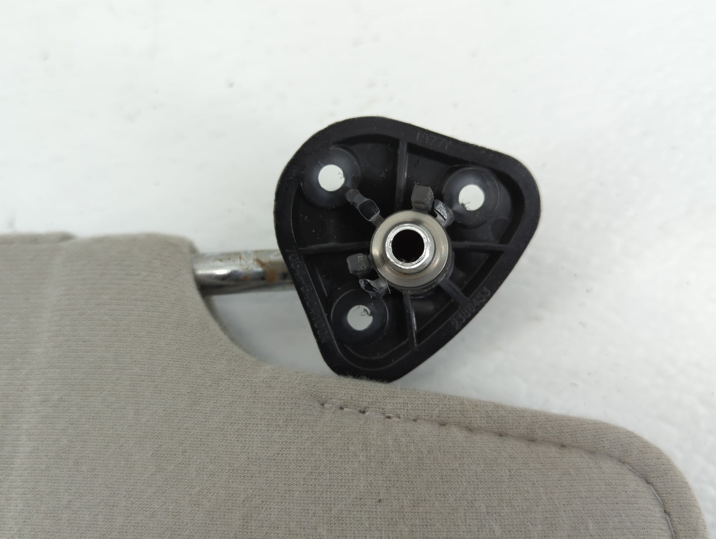 2006 Mazda B3000 Sun Visor Shade Replacement Driver Left Mirror Fits OEM Used Auto Parts - Oemusedautoparts1.com