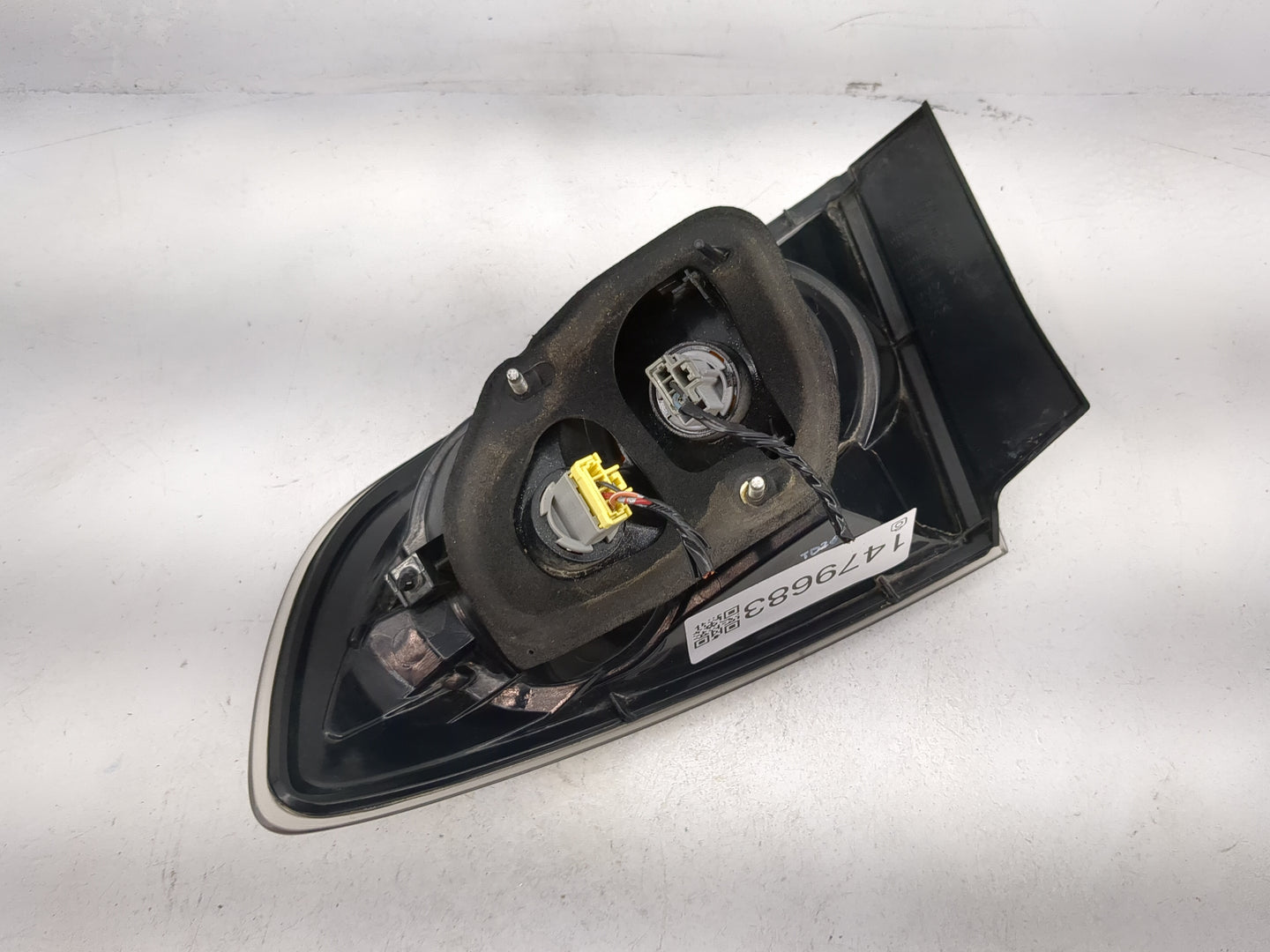 2006 Mazda Mazda3 Tail Light Assembly Driver Left OEM Fits Fits 2004 2005 OEM Used Auto Parts - Oemusedautoparts1.com