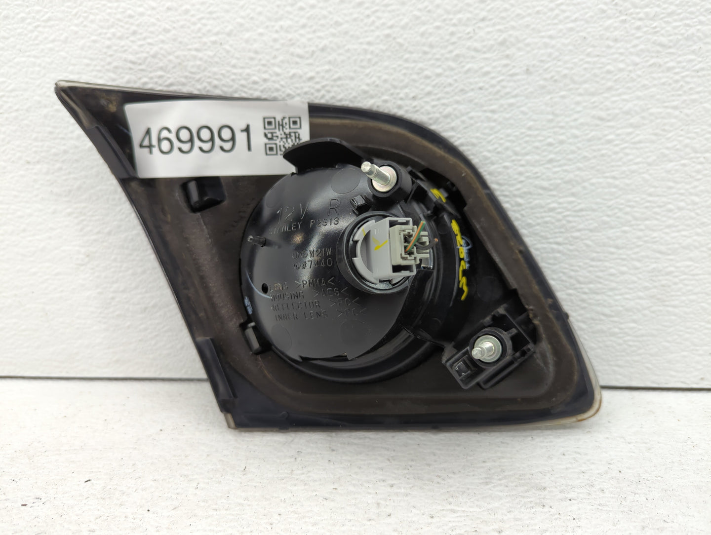 Mazda Mazda3 Passenger Right Side Deck Lid Mounted Tail Light 469991 - Oemusedautoparts1.com