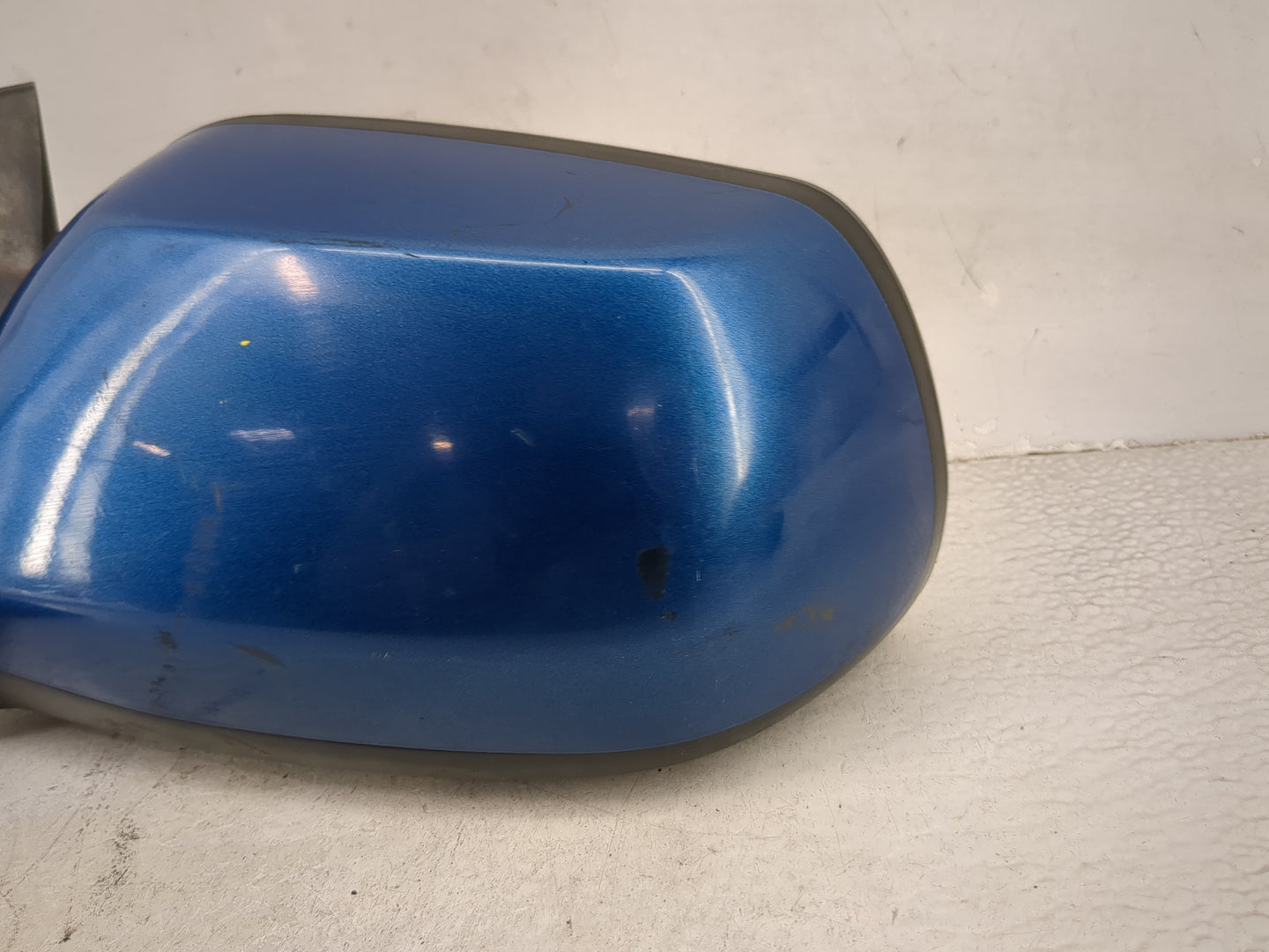 2006 Mazda Mazda6 Driver Side View Mirror - Left Door Mirror OEM Used - Oemusedautoparts1.com