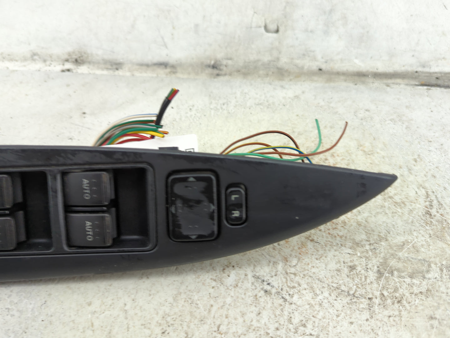 2006 Mazda Mazda6 Master Power Window Switch Replacement Driver Side Left Fits OEM Used Auto Parts - Oemusedautoparts1.com