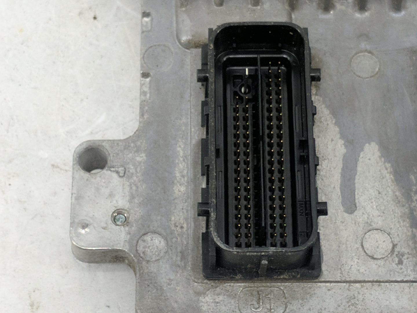 2006 Mazda Mazda B-2300 PCM Engine Control Computer ECU ECM PCU OEM P/N:12638026 12612397 Fits OEM Used Auto Parts - Oemused