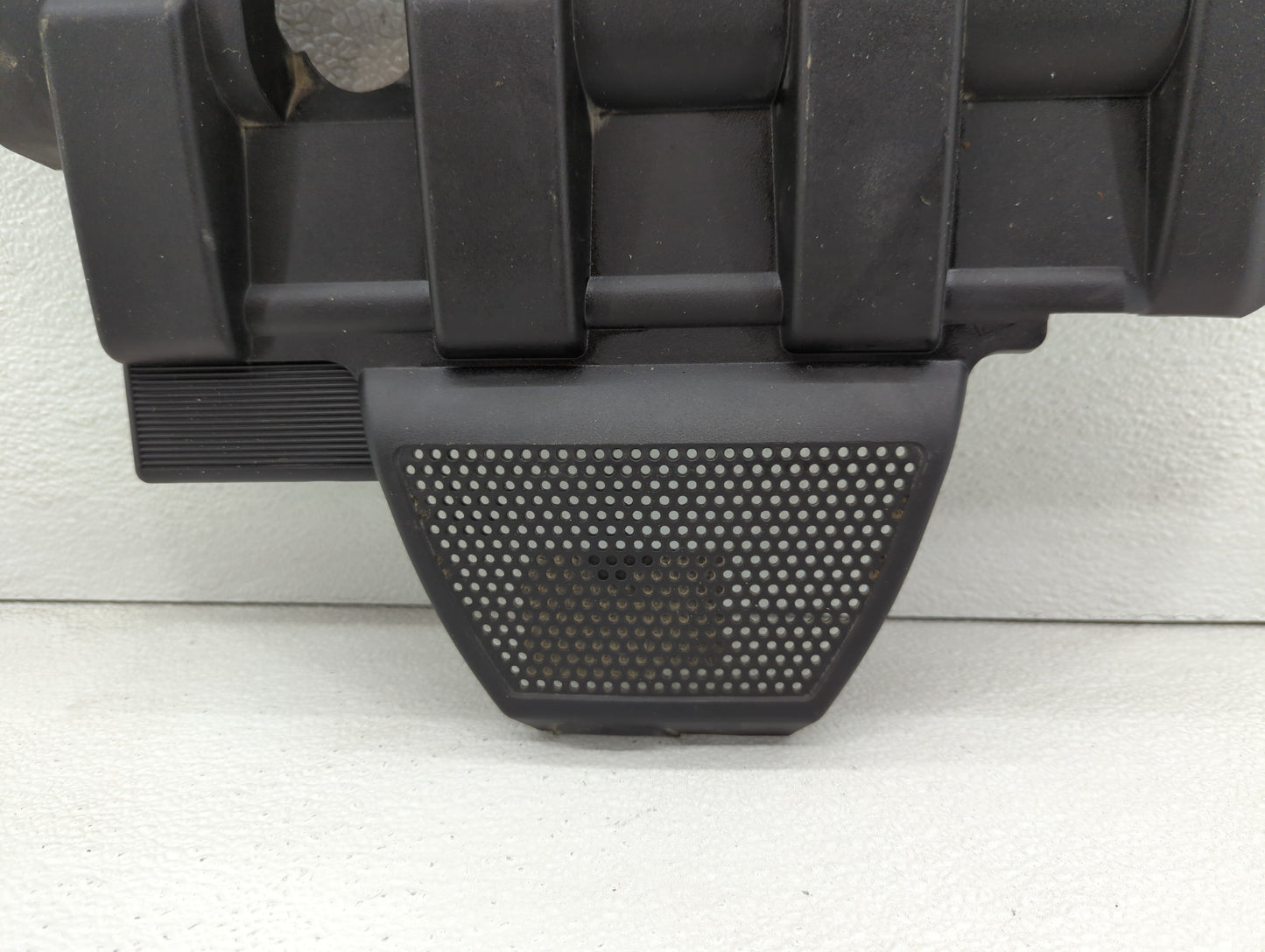 2006 Mazda Miata Engine Cover - Oemusedautoparts1.com