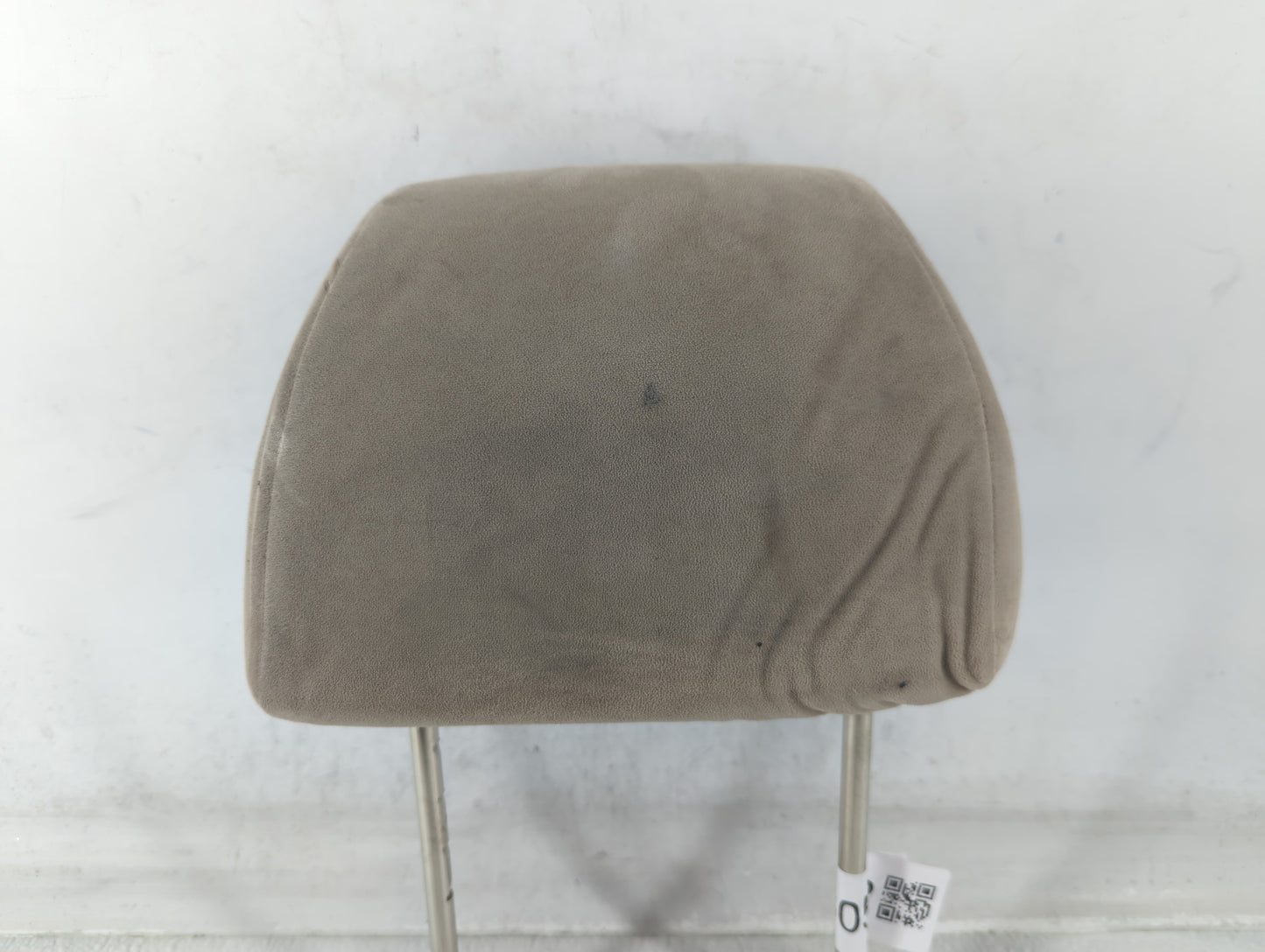 2005-2006 Mazda Mpv Headrest Head Rest Front Driver Passenger Seat Beige - Oemusedautoparts1.com