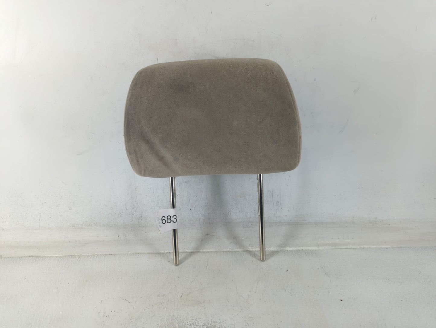 2004-2006 Mazda Mpv Headrest Head Rest Front Driver Passenger Seat Beige - Oemusedautoparts1.com
