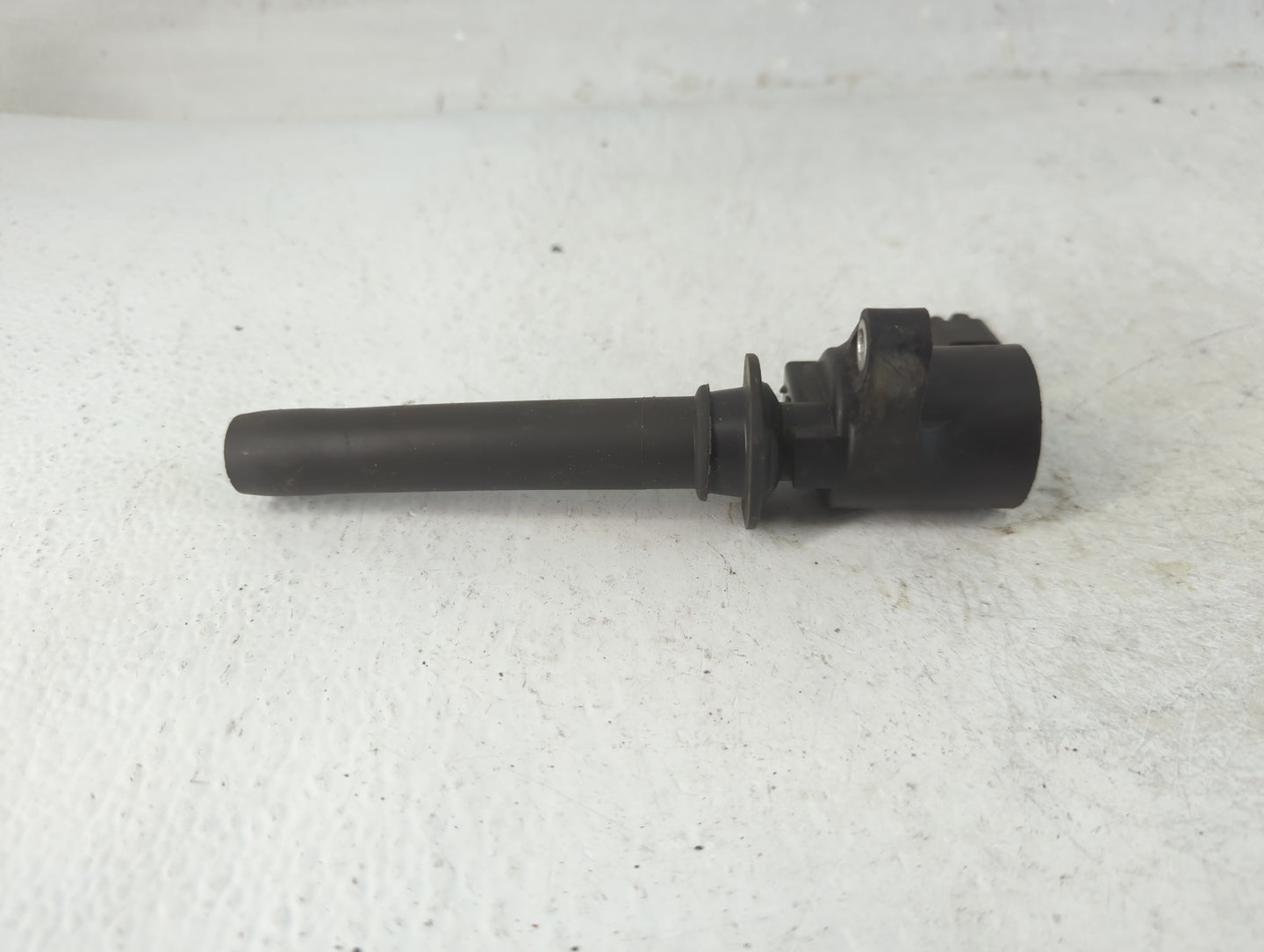 2002-2006 Mazda Mpv Ignition Coil Igniter Pack - Oemusedautoparts1.com