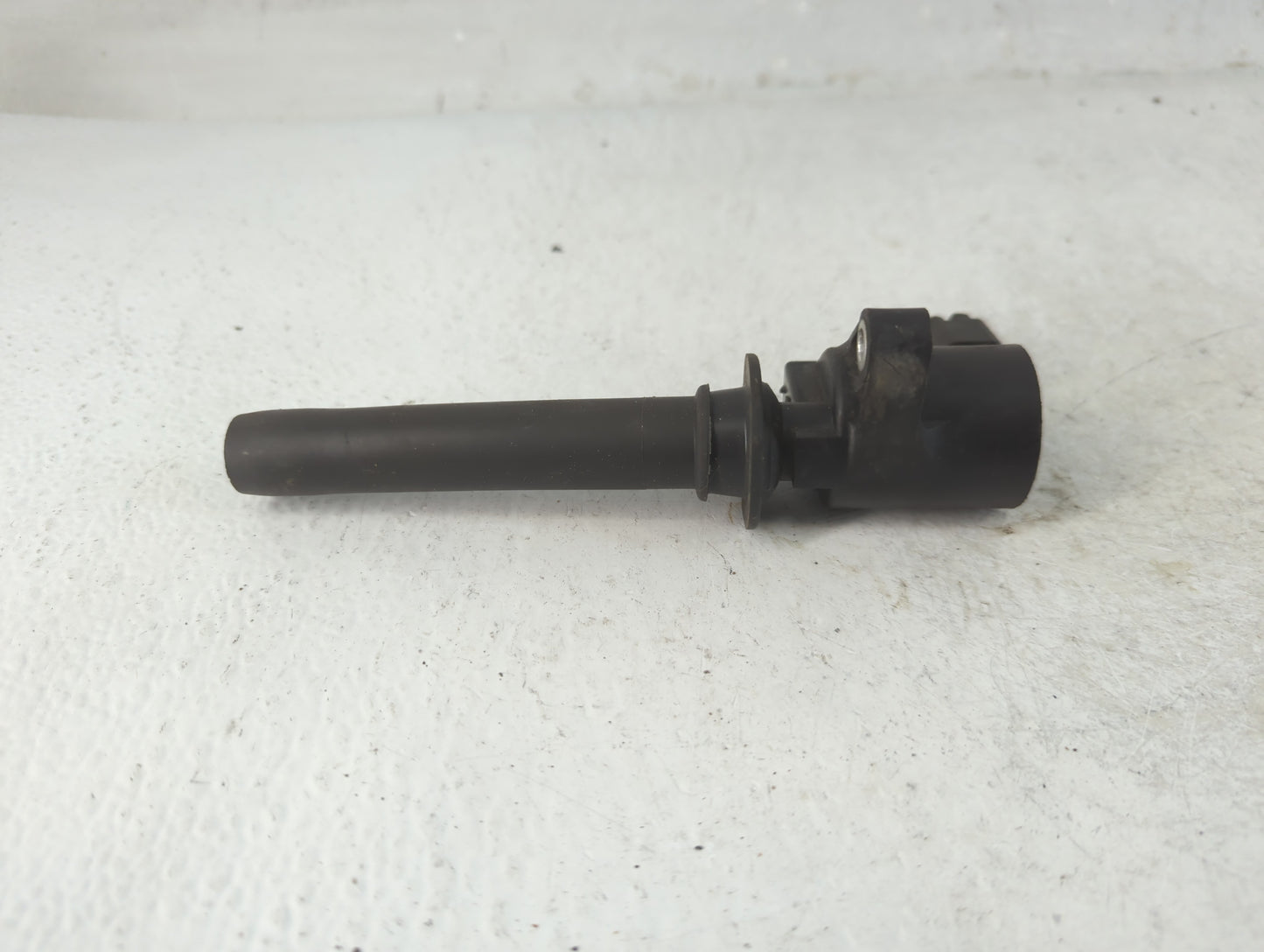 2002-2006 Mazda Mpv Ignition Coil Igniter Pack - Oemusedautoparts1.com
