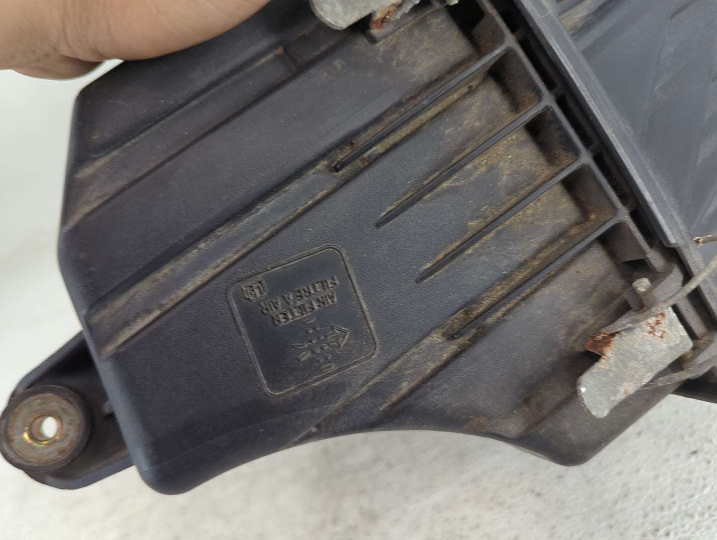 2006-2008 Mazda Tribute Air Cleaner Intake-duct Hose Tube - Oemusedautoparts1.com
