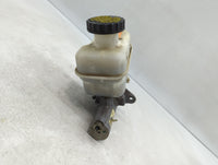 2005-2006 Mazda Tribute Brake Master Cylinder - Oemusedautoparts1.com