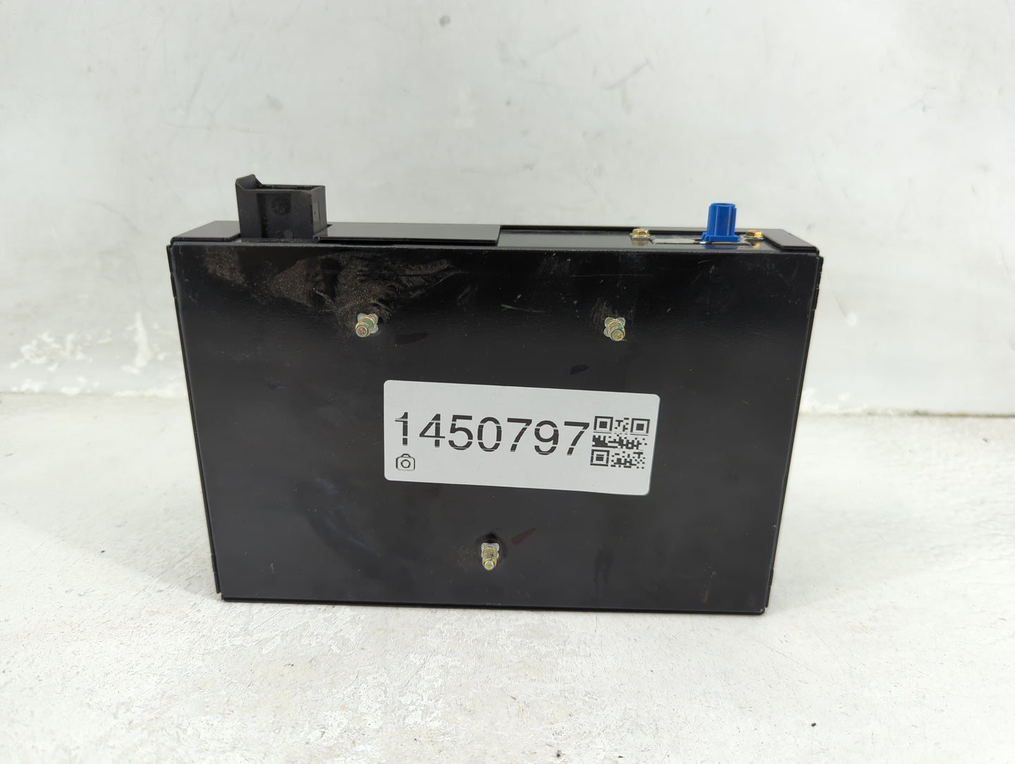 2006 Mercedes-Benz C-Class Radio AM FM Cd Player Receiver Replacement P/N:28032140 A1698270162, A1698270162FCKJ Fits OEM Use