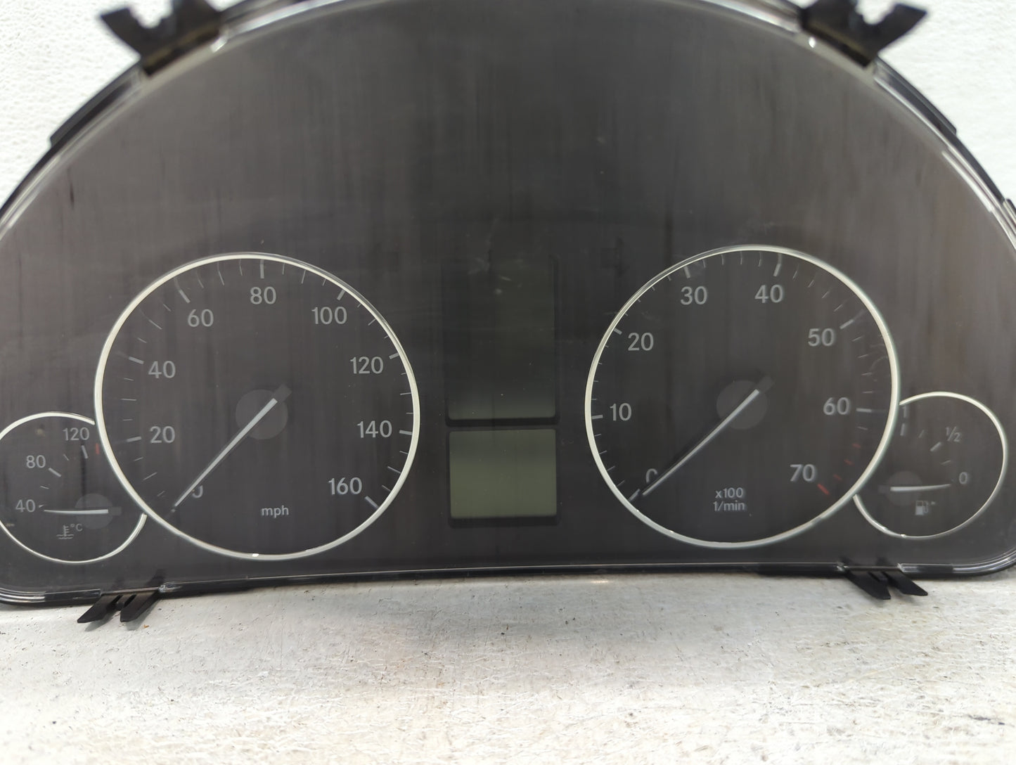 2005-2006 Mercedes-Benz C230 Instrument Cluster Speedometer Gauges P/N:A2035409347 Miles: Fits Fits 2005 2006 OEM Used Auto 