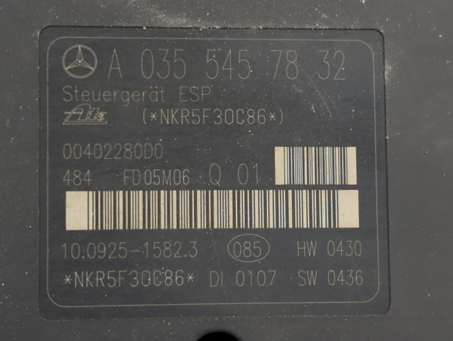 2006-2007 Mercedes-Benz C230 ABS Pump Control Module Replacement P/N:A 035 545 78 32 Fits Fits 2006 2007 2008 2009 OEM Used 