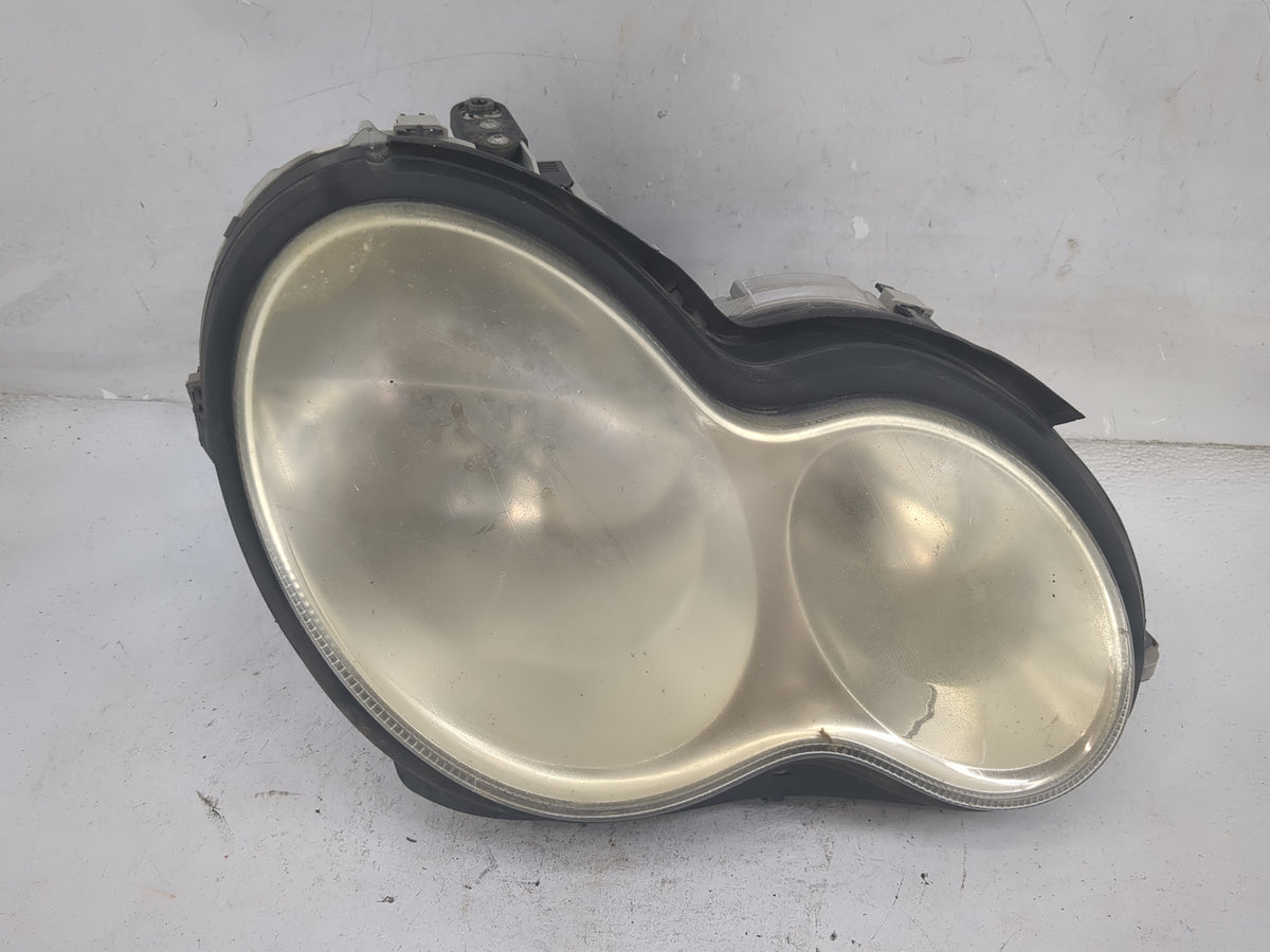 2005 Mercedes-benz C230 Passenger Right Oem Head Light Headlight Lamp - Oemusedautoparts1.com