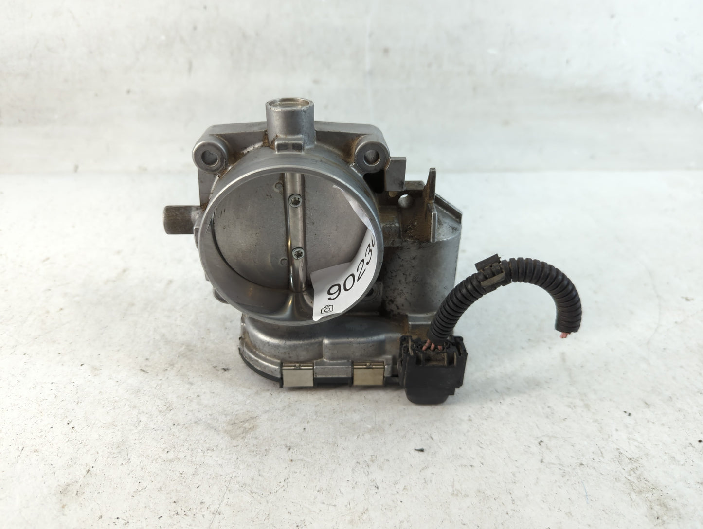 2006-2009 Mercedes-Benz C230 Throttle Body P/N:A 113 141 01 25 Fits Fits 2005 2006 2007 2008 2009 2010 2011 2012 2013 2014 O