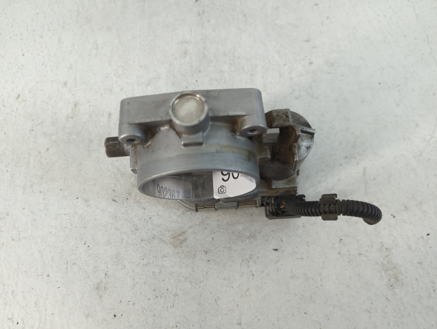 2006-2009 Mercedes-Benz C230 Throttle Body P/N:A 113 141 01 25 Fits Fits 2005 2006 2007 2008 2009 2010 2011 2012 2013 2014 O