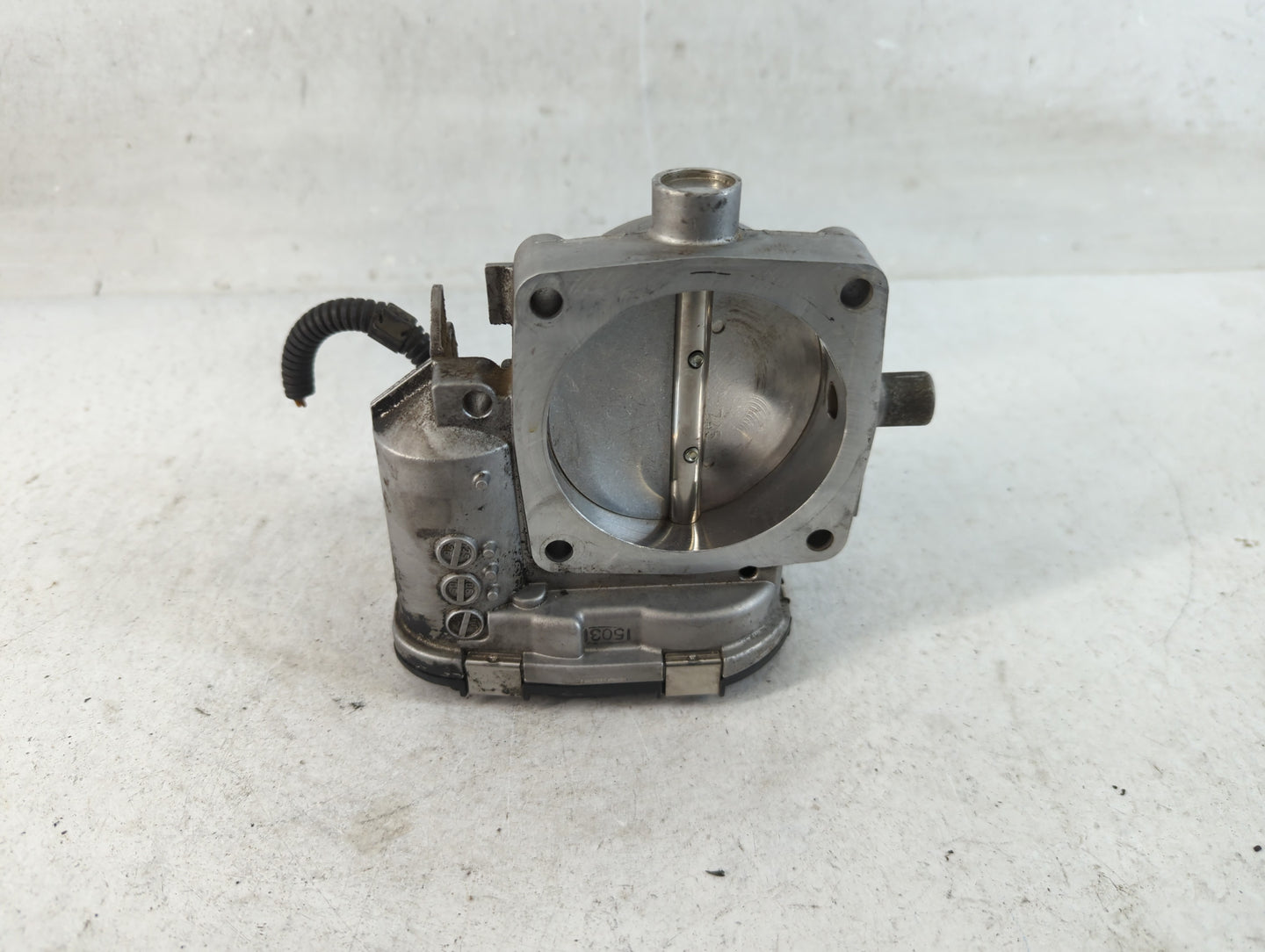 2006-2009 Mercedes-Benz C230 Throttle Body P/N:A 113 141 01 25 Fits Fits 2005 2006 2007 2008 2009 2010 2011 2012 2013 2014 O