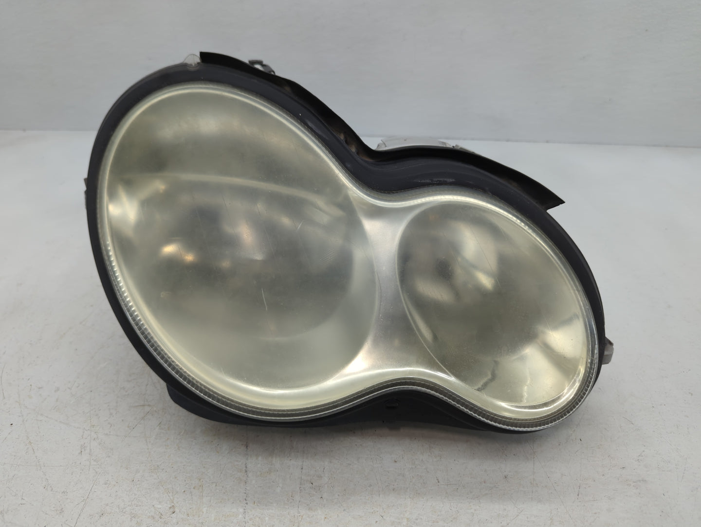 2005-2007 Mercedes-benz C230 Driver Left Oem Head Light Headlight Lamp - Oemusedautoparts1.com