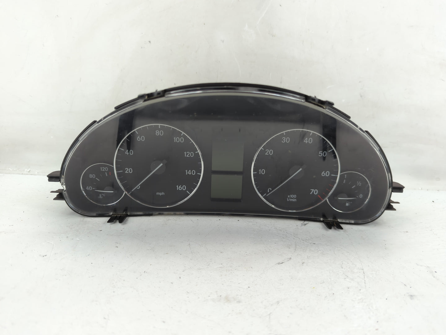 2006 Mercedes-Benz C280 Instrument Cluster Speedometer Gauges P/N:MB A 203 540 91 47 043274 Fits OEM Used Auto Parts - Oemus