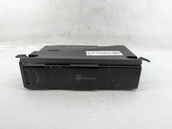 compare product 2006-2007 Mercedes-benz C280 Am Fm Cd Player Radio Receiver