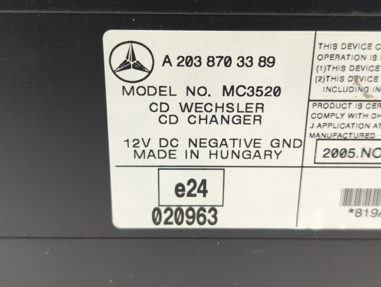 2006-2007 Mercedes-benz C280 Am Fm Cd Player Radio Receiver - Oemusedautoparts1.com