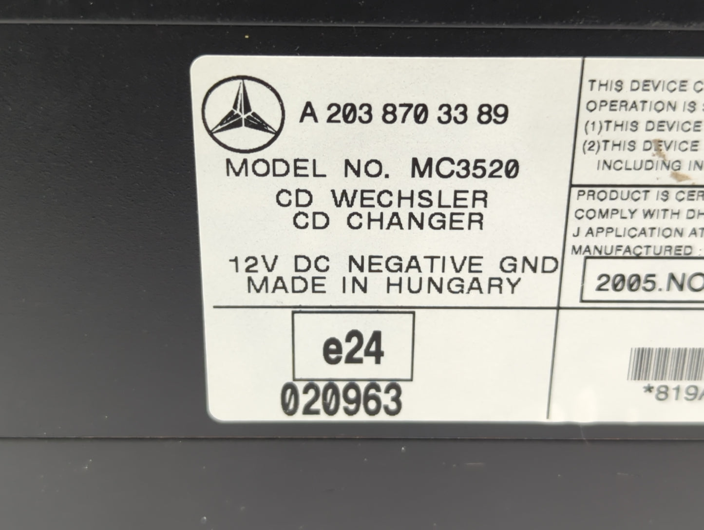 2006-2007 Mercedes-benz C280 Am Fm Cd Player Radio Receiver - Oemusedautoparts1.com