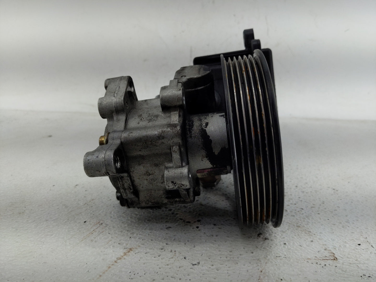 2005-2006 Mercedes-benz C55 Amg Power Steering Column Pump Oem - Oemusedautoparts1.com